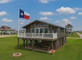 23001 Fresca St, Galveston, TX 77554
