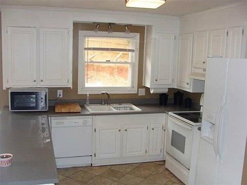 5th image of 101 Wintergreen Ln