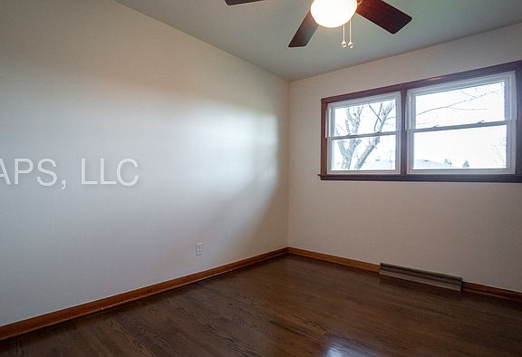 4th image of 1240 W 56th Ave