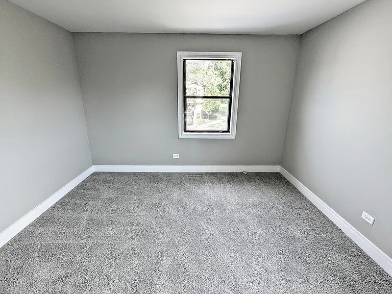 19131 Pine Dr #114 — Photo 15