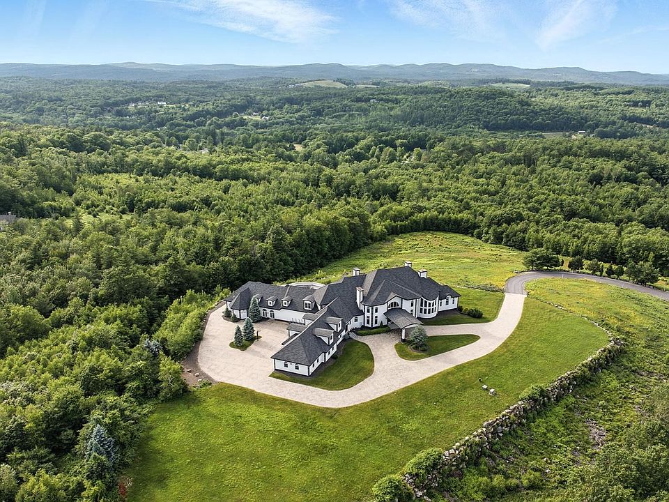 1st image of 94 Foxberry Drive