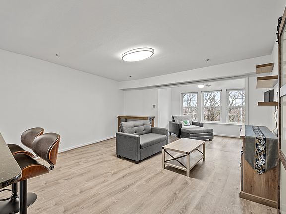 4th image of 3313 Wyndham Cir APT 3212