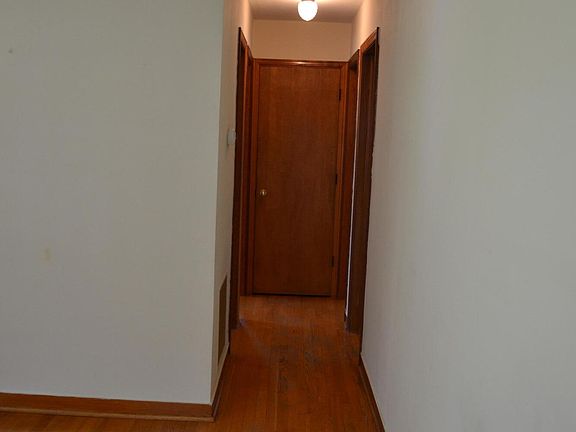 5th image of 4025 Dakota Ave NW