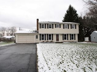 69 Lambeth Loop, Fairport, NY 14450