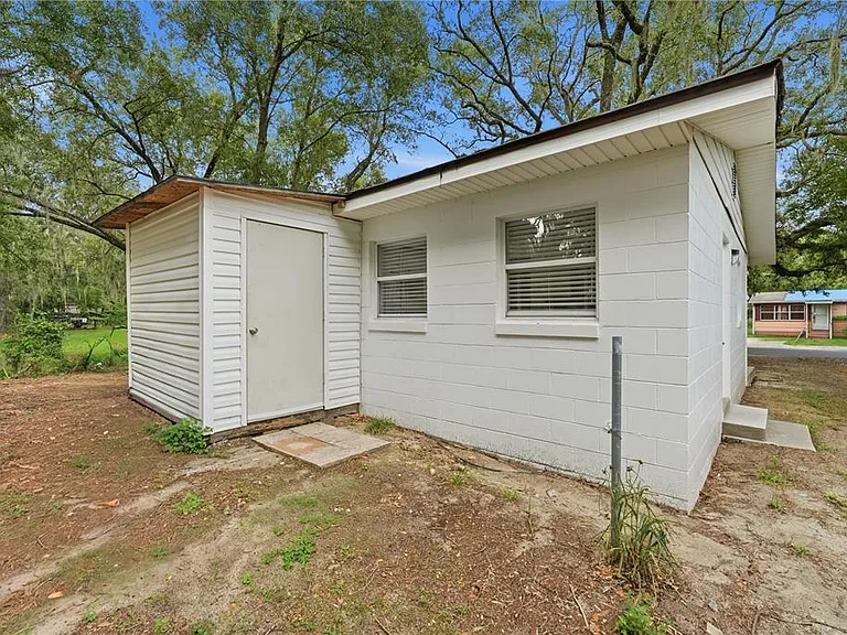 1009 Nebraska St — Photo 18