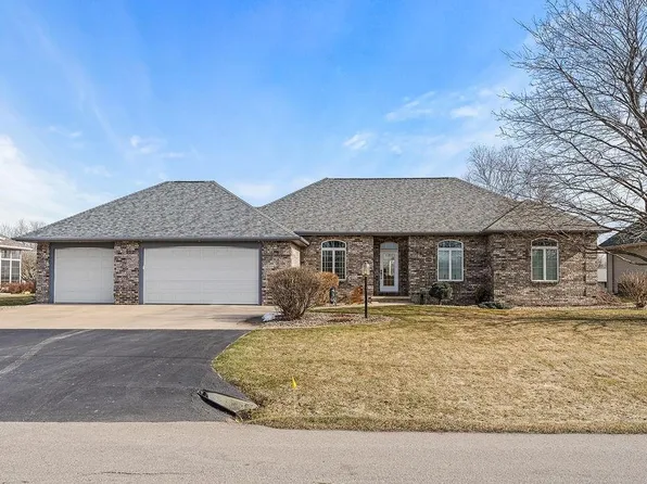 5230 Channel View Dr, Oshkosh, WI 54901