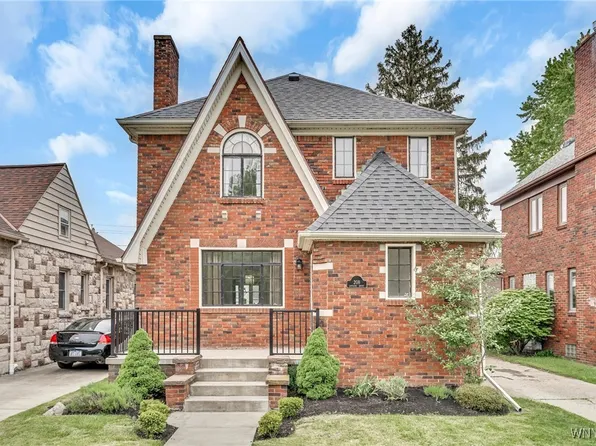 208 Louvaine Dr, Buffalo, NY 14223