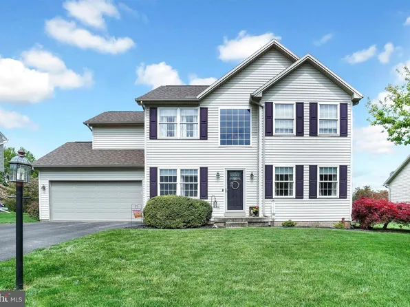1843 Michelle Dr, York, PA 17408