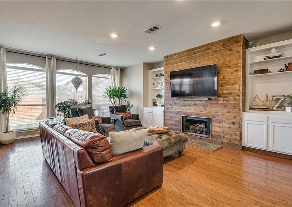 1st image of 11562 Corsicana Dr