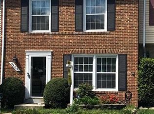 6403 Silver Ridge Cir, Alexandria, VA 22315