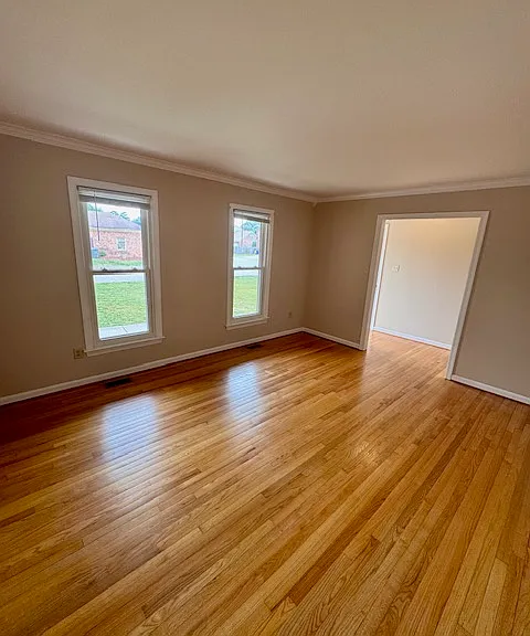 825 Ventnor Dr — Photo 6