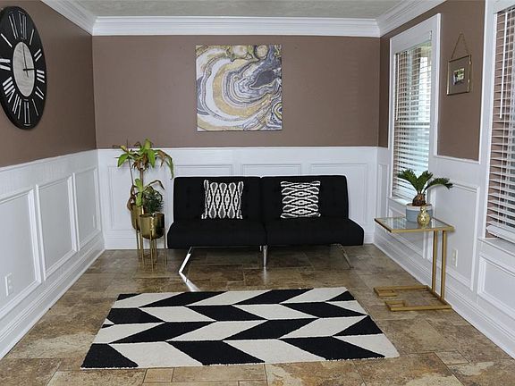 5th image of 10522 Scenic Cove Ct