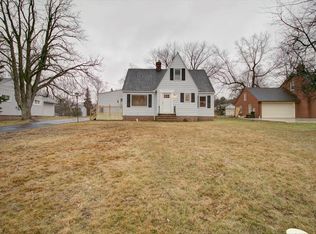 484 Sprague Rd, Broadview Heights, OH 44147