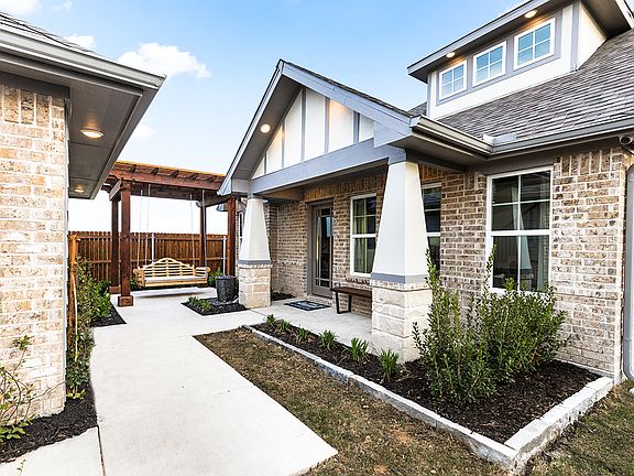 Majestic Model Elevon_B_3