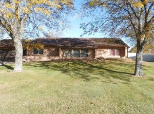 9188 Elaine Dr, Swartz Creek, MI 48473