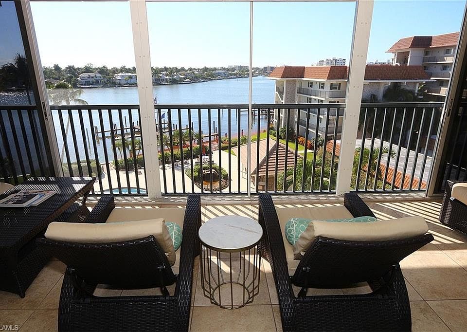 1st image of 222 Harbour Dr APT 510
