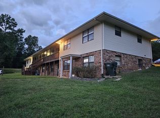 101 Sherry Ln APT 4, Dickson, TN 37055