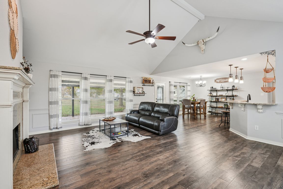 next background image