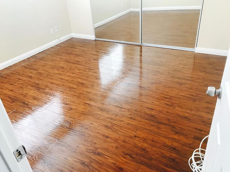 2nd image of 4131 Van Dyke Ave APT 2