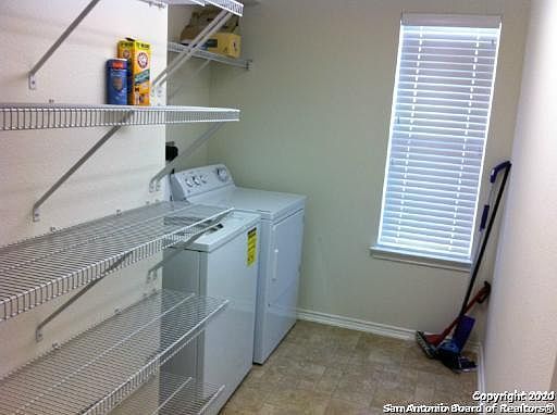 4th image of 11114 Palomino Bnd
