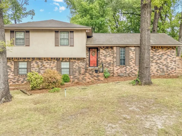 932 Whitehall Pkwy, Montgomery, AL 36109