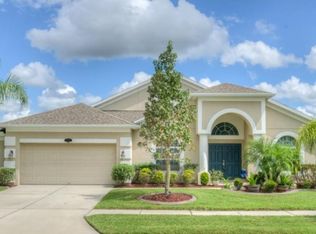 10741 Breaking Rocks Dr, Tampa, FL 33647