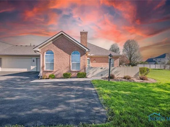 3554 Bayberry Pl #3554, Oregon, OH 43616