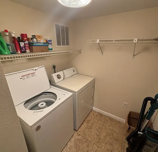 3389 Crystal Ct E #C — Photo 14