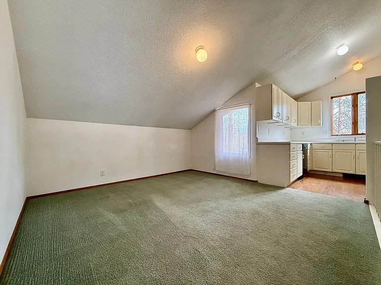 275 SW 2nd St #1 — Photo 12