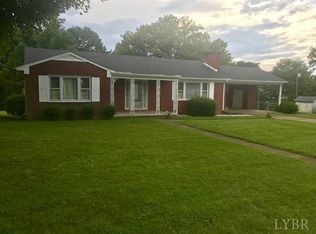 2196 Grit Rd, Hurt, VA 24563