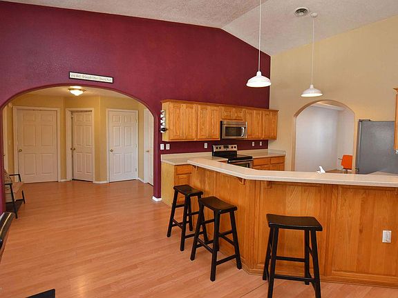 5th image of 4905 Sandalwood Dr