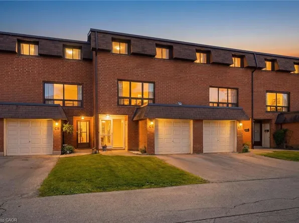 500 Stone Church Rd W #C4, Hamilton, ON L9B 1R2