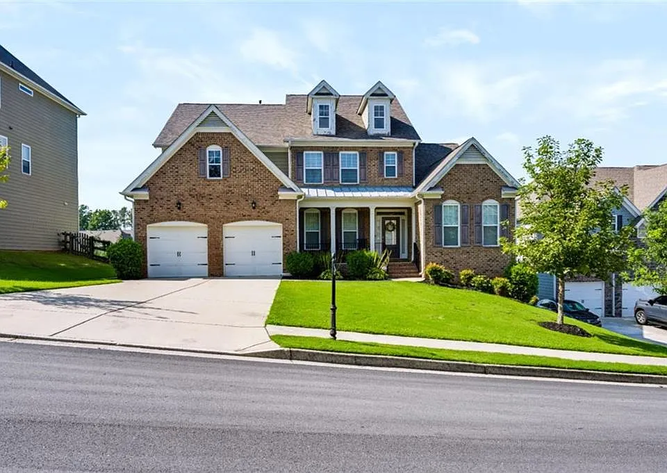 1563 Double Branches Ln