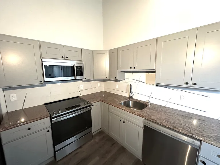 810 Monocacy St #405 — Photo 12