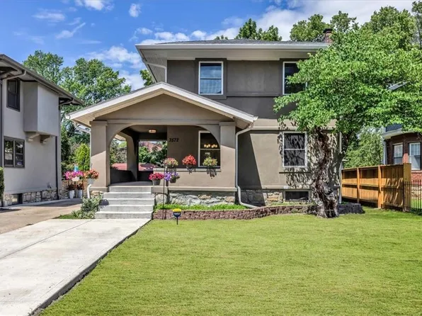3572 Pennsylvania Ave, Kansas City, MO 64111