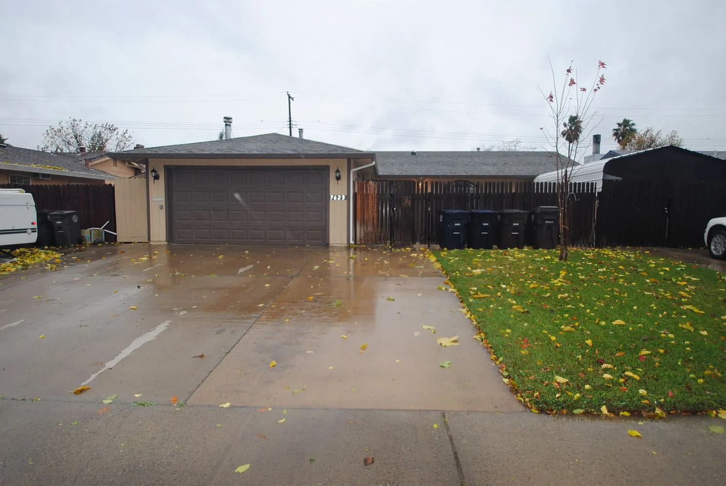 7623 Saybrook Dr photo 1