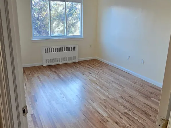 (undisclosed Address), Bronx, NY 10467