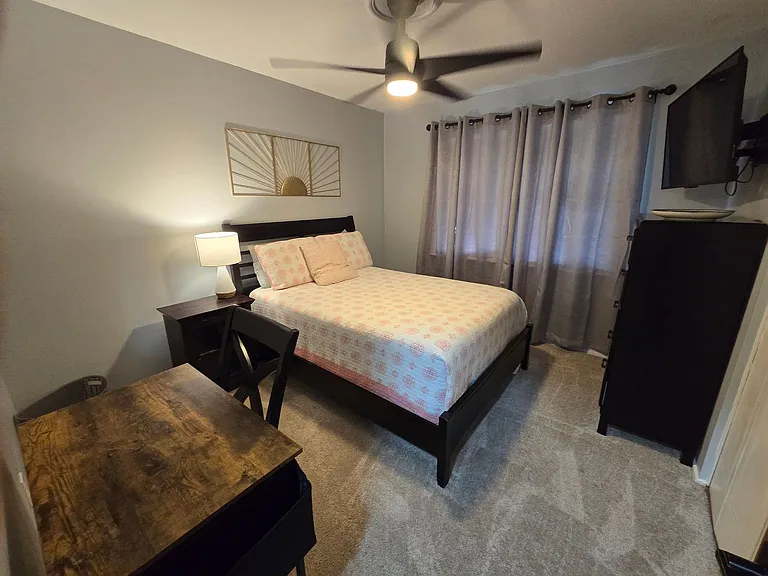 613 Westbury Dr — Photo 16