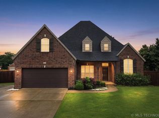103 S Butternut Ave, Broken Arrow, OK 74012