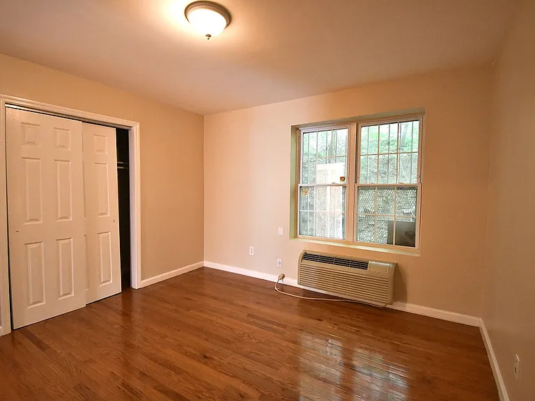 229B W Tremont Ave #2 — Photo 5