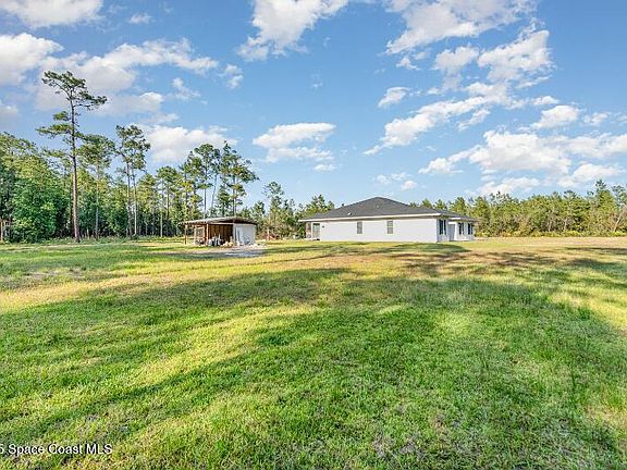 4th image of 26655 Lost Lake Dr