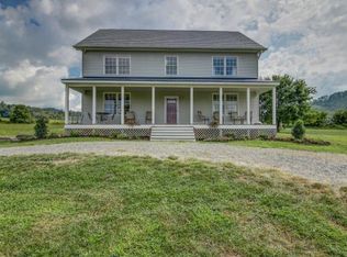 366 Looneys Gap Rd, Surgoinsville, TN 37873