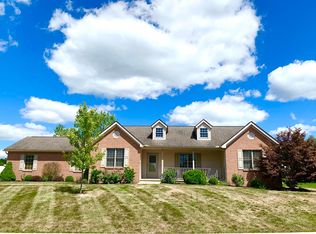 Ridge Dr, Circleville, OH 43113
