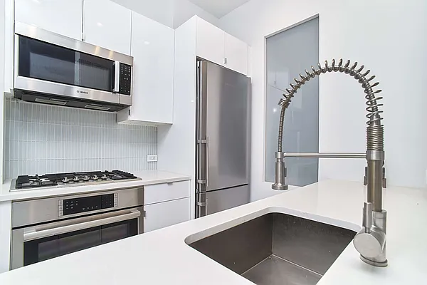 Sold by Compass | media 10