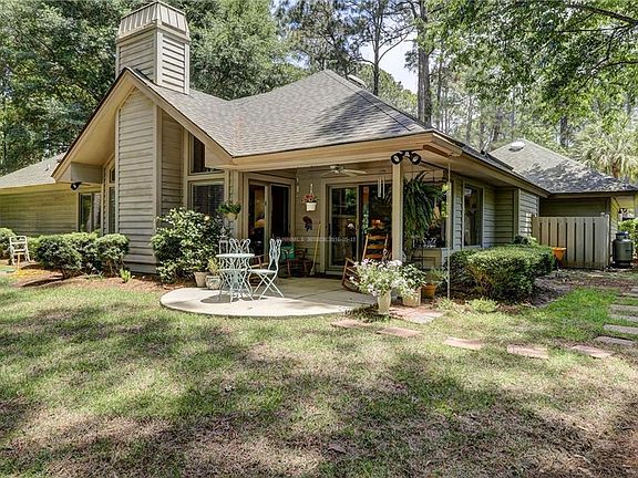 4th image of 12 Mediterranean Ln