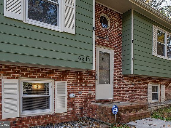 2nd image of 6511 Plantation Forest Dr