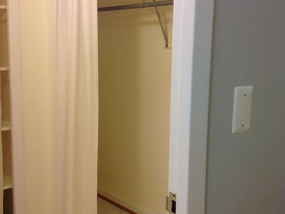 Walk in Closet
