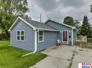 1414 N 61st St, Omaha, NE 68132