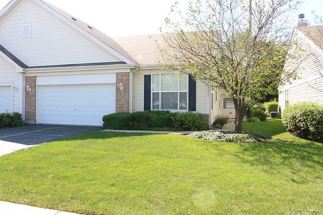 1st image of 1535 Reserve Ln #1535