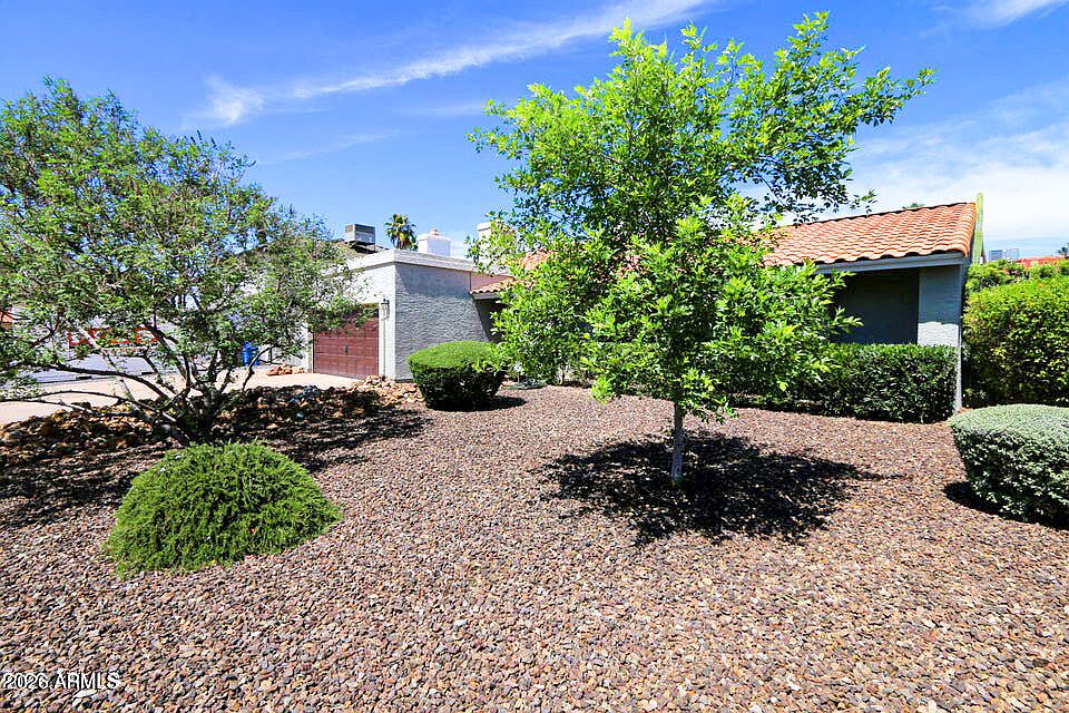1st image of 5530 E Beverly Lane